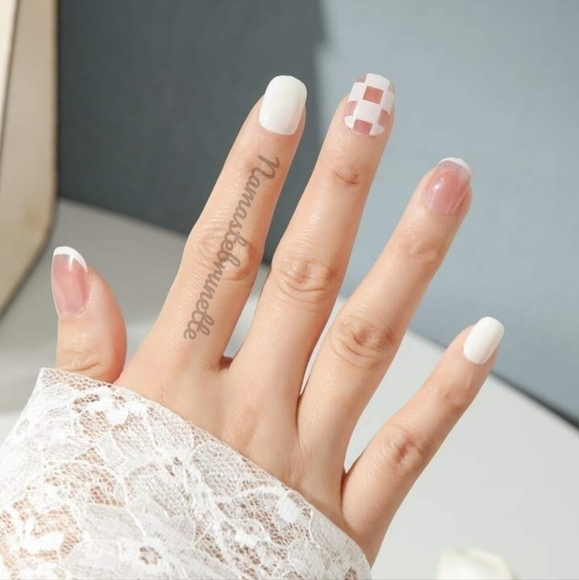 2/$16 Pink Checkerboard French Manicure Press On Nails - Picture 3 of 13